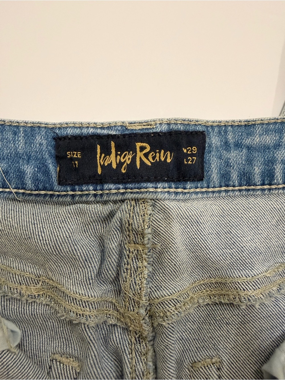 2/$25 Indigo Rein Light Blue Patchwork Jeans lightly distressed size 29 - Picture 3 of 5